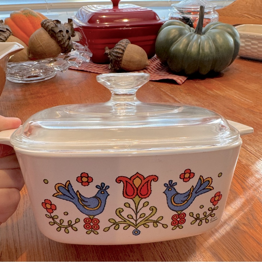 Corningware Country Festival Casserole w/ lid
